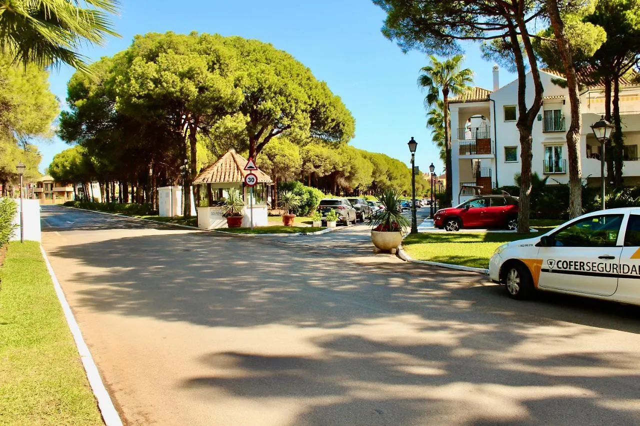 Apartment In El Presidente Beach Side New Golden Mile Estepona